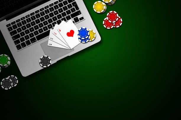 Multiple live games visible including football and casino streams